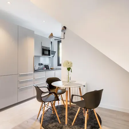 B9 175blo-paris Convention Apartment